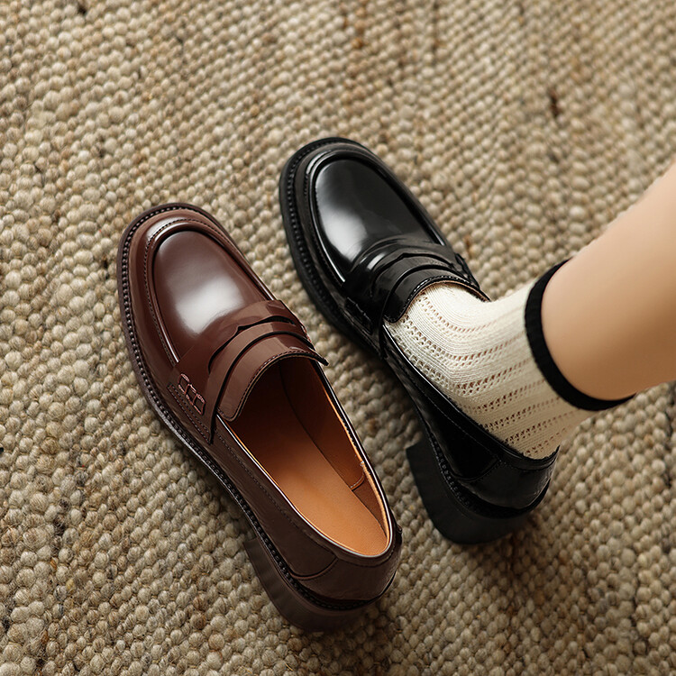 patent-leather-loafers-with-chunky-mid-heel_1 Patent Leather Loafers with Chunky Mid Heel